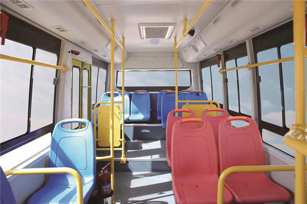 南京金龍NJL6600EVY81客車(chē)（純電動(dòng)11-19座）