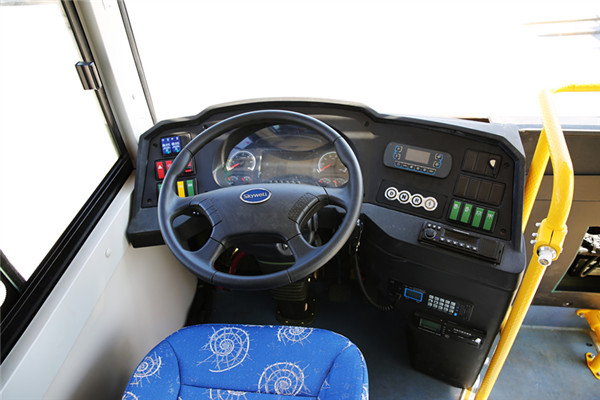 南京金龍NJL6600EVY81客車(chē)（純電動(dòng)11-19座）