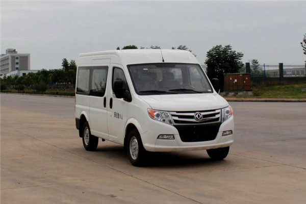 東風(fēng)旅行車EQ6581WACDB多用途輕客（柴油國(guó)六7-9座）