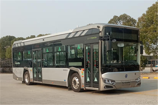 申龍SLK6115UBEVN1低地板公交車(chē)（純電動(dòng)20-37座）