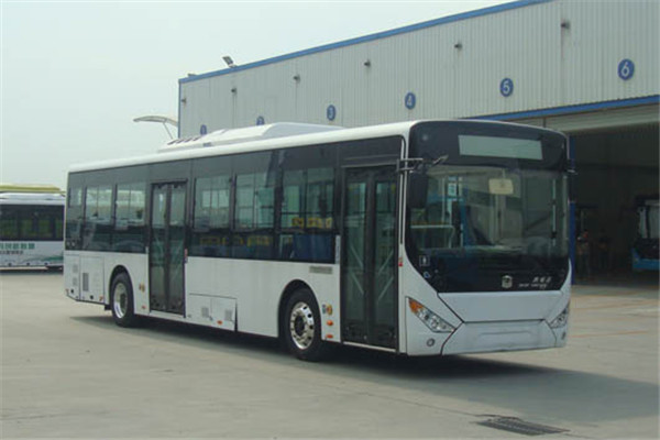中通LCK6122EVG12公交車（純電動(dòng)20-42座）