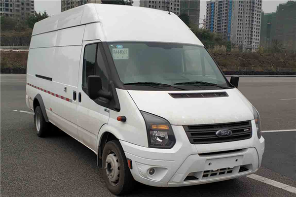 江鈴全順JX5041XXYTJ-N6廂式運(yùn)輸車（柴油國(guó)六3座）