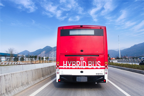 浙江中車CSR6850GPHEV1公交車（柴油/電混動(dòng)國(guó)五10-30座）