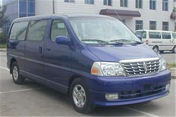 金杯SY6521D8S3BG輕客（汽油國(guó)五10座）