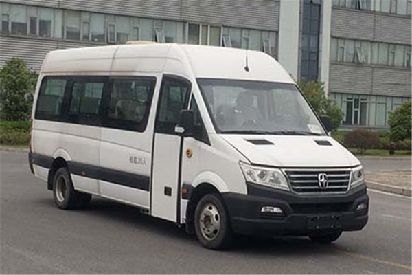 亞星YBL6700QR客車（柴油國(guó)六10-20座）