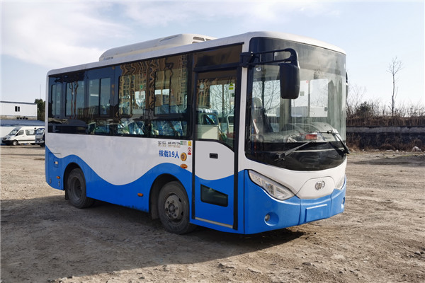 宏遠(yuǎn)KMT6601HBEV客車（純電動10-19座）