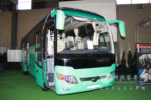 2009歐洲客車博覽會(huì)上的宇通客車