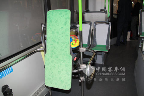 2009歐洲客車博覽會(huì)安全主題：站位也有安全帶