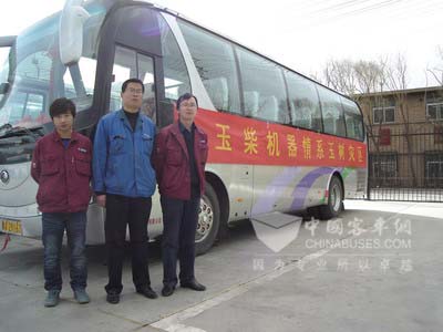配裝玉柴6G發(fā)動(dòng)機(jī)的救災(zāi)車及玉柴服務(wù)小分隊(duì)24小時(shí)待命