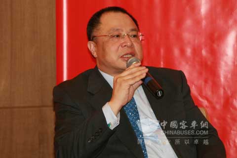 康明斯全球副總裁兼康明斯（中國(guó)）投資有限公司副董事長(zhǎng)劉曉星